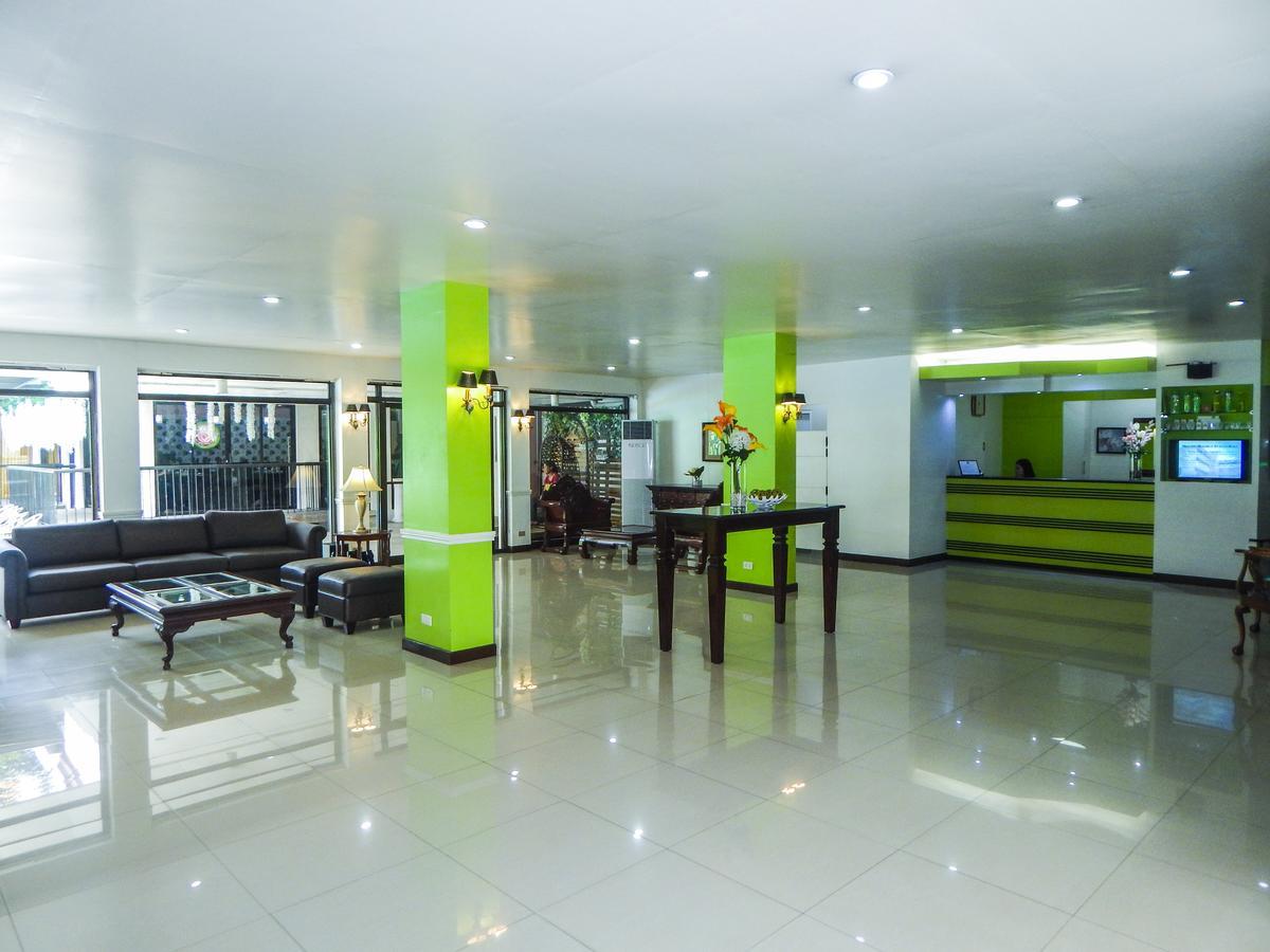 The Alpa Hotel And Restaurant Batangas Esterno foto