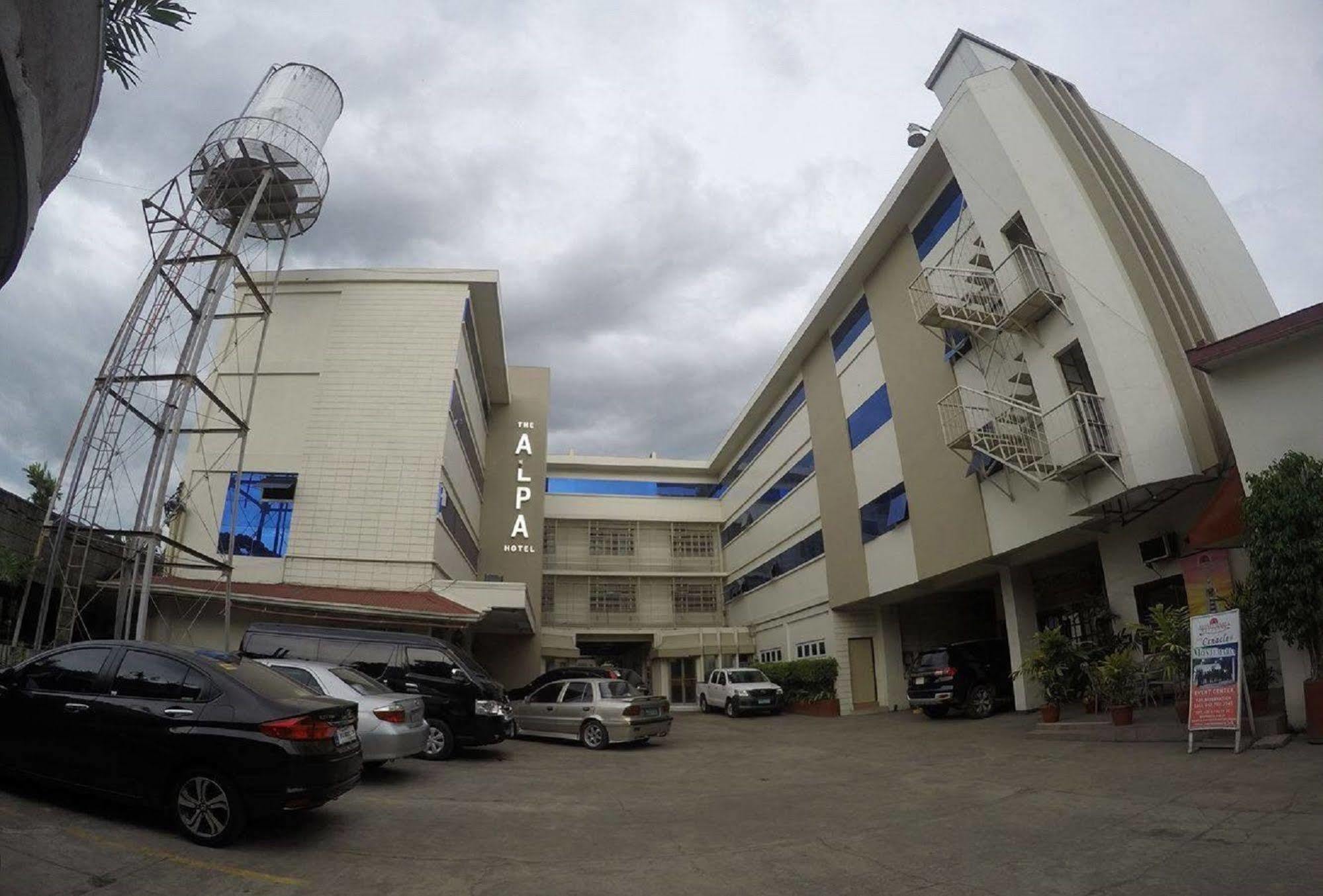 The Alpa Hotel And Restaurant Batangas Esterno foto